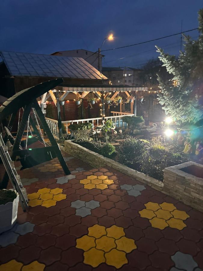 Casa Albert Luca Vaslui Exterior foto